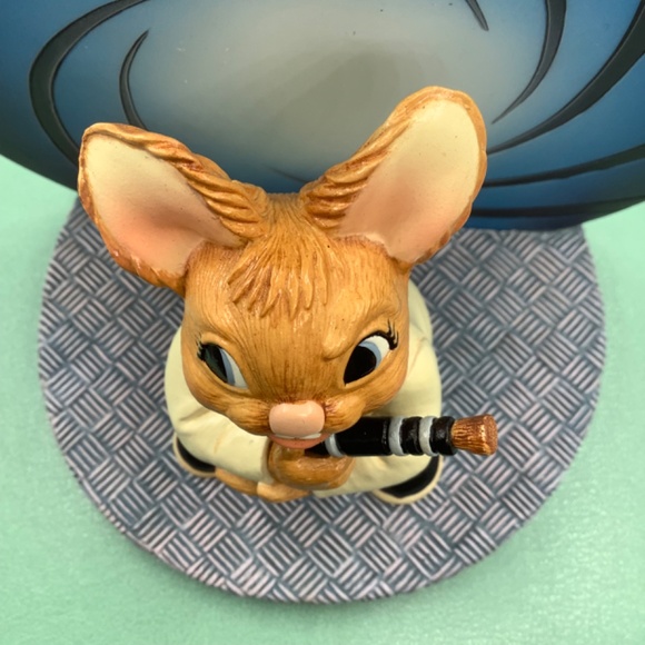 PENDELFIN - 2007 Canadian Event Piece - James Bond - COA - Stonecraft Rabbit - Picture 7 of 9